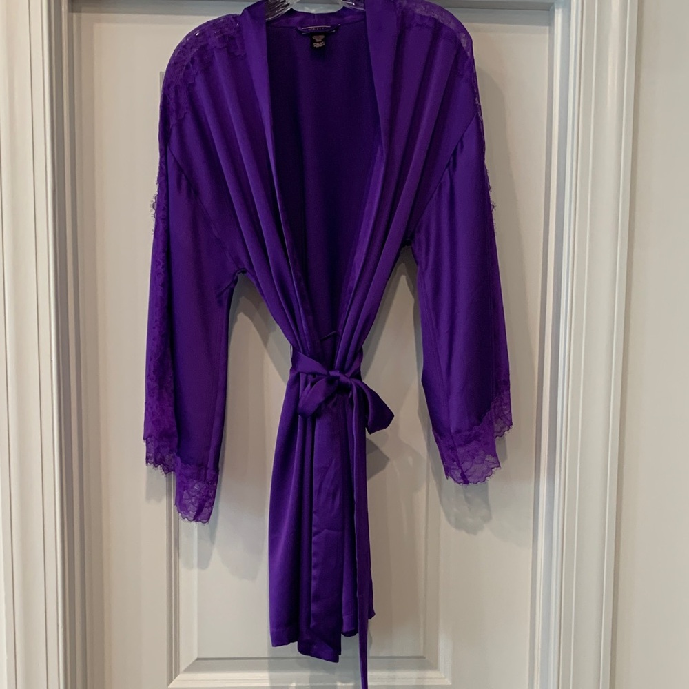 Victoria's Secret Royal Purple Satin Lace-Trim Robe vintage XS/S NWOT